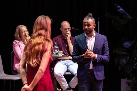 JN debat